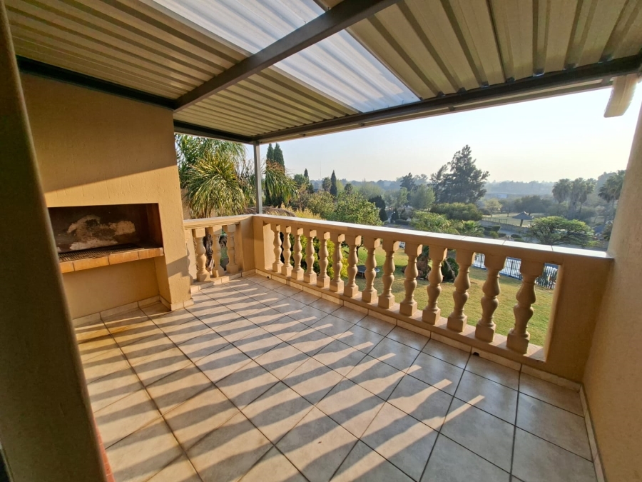 1 Bedroom Property for Sale in Vaalpark Free State